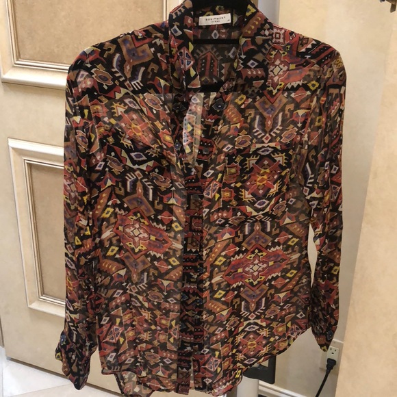 Equipment Tops - Equipment button down printed top in xs Equipment Tops - Equipment button down printed top in xs